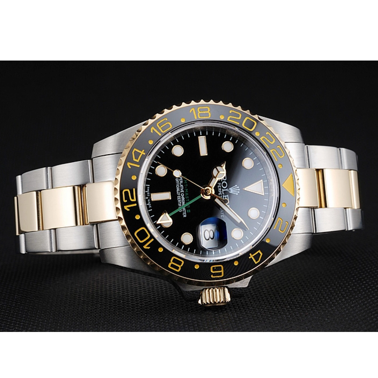 Aaa replica watch Dial Rolex Black GMT Swiss Bezel 80295 Black Master 0517